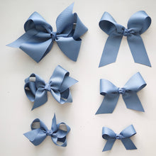 Load image into Gallery viewer, Classic Grosgrain Bows