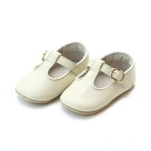 Load image into Gallery viewer, Evie T Strap Mary Jane Crib Shoe
