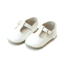 Load image into Gallery viewer, Evie T Strap Mary Jane Crib Shoe
