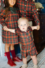 Load image into Gallery viewer, Boy Button Up in Plaid
