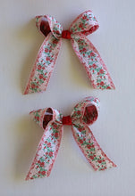 Load image into Gallery viewer, Red Floral Bow
